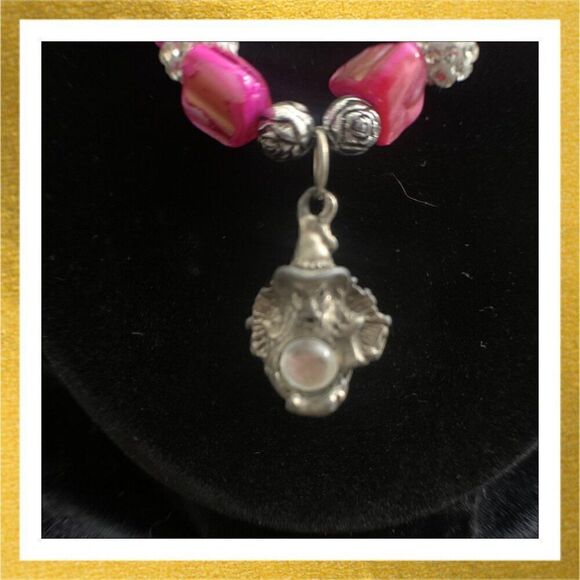 3/$20 Hand Crafted WIZARD Pendant BEADED Mother of Pearl NECKLACE - Picture 2 of 2